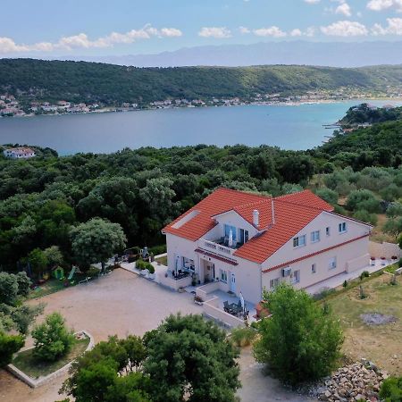 Apartmani "Sandro" Gonar Rab Town Zewnętrze zdjęcie