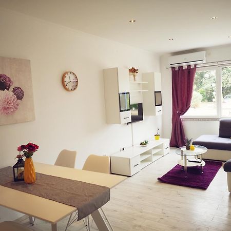 Apartmani "Sandro" Gonar Rab Town Pokój zdjęcie