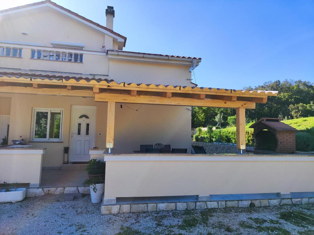 Apartmani "Sandro" Gonar Rab Town Zewnętrze zdjęcie
