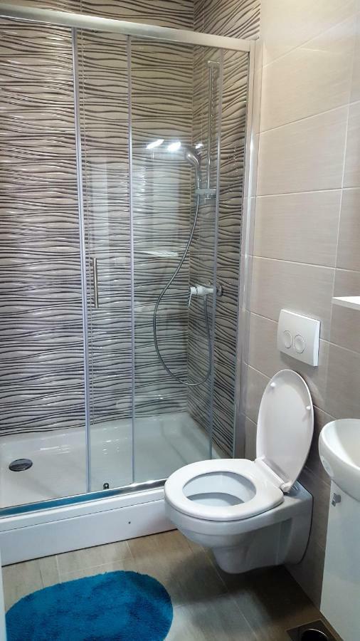 Apartmani "Sandro" Gonar Rab Town Zewnętrze zdjęcie