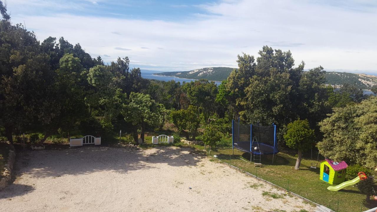 Apartmani "Sandro" Gonar Rab Town Zewnętrze zdjęcie